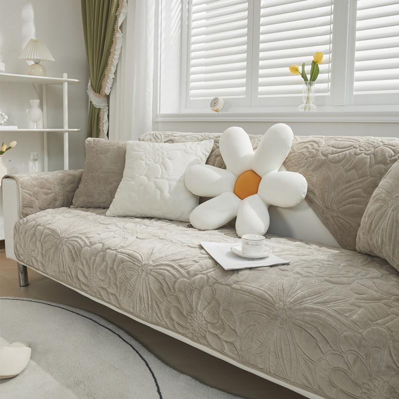 Winter New Embroidered Plush Crystal Velvet Sofa Cushion Dust-proof Modern Simple Anti-slip Sofa Cushion Towel