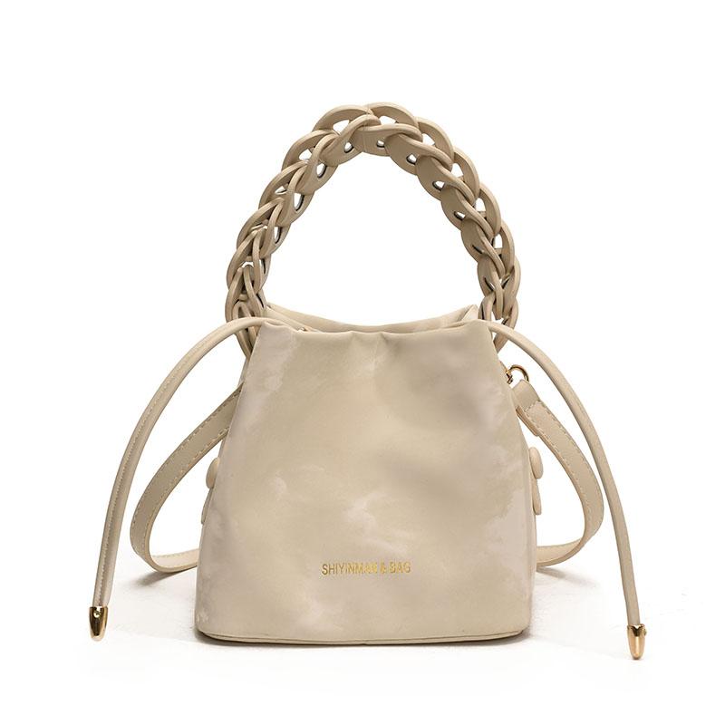 

Premium portable bucket bag, new Korean version soft leather lychee pattern large capacity shoulder messenger bag tide белый