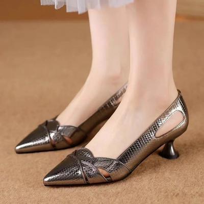 Scarpe Singole a Punta Donna Tacco Medio Tacco Sottile Scarpe Estive in Pelle Tacchi Alti Estivi