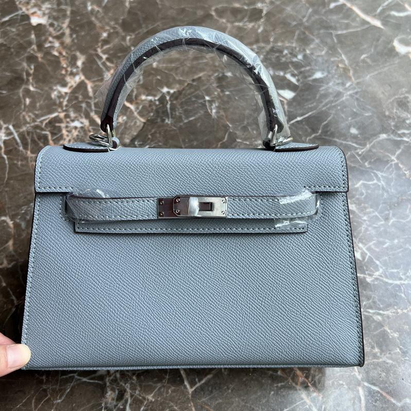 

24 новых натуральная кожа женская сумка с рисунком ладони мини 22см25 сумка серебряная пряжка сумка одно плечо диагональ 22CM+2 shoulder straps without lock светло-синий