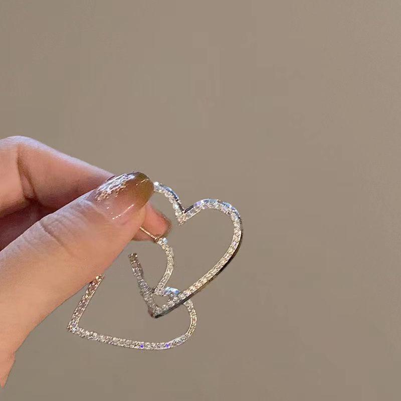 Exaggerated European & American Heart Hoop Stud Earrings with Full Diamond Drops – Super Shiny Trendy Ear Accessories