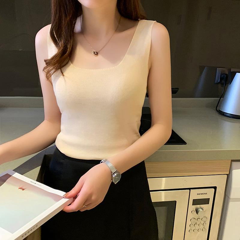 

Маленький женский осенне-зимний костюм на подтяжках с летним трикотажным черным жилетом без рукавов и топом-майкой для нижнего слоя average size абрикосовый