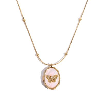 Elegant Butterfly Photo Locket Necklace Picture Frame Pendant Neckchain for Birthdays, Anniversaries & Special Occasions