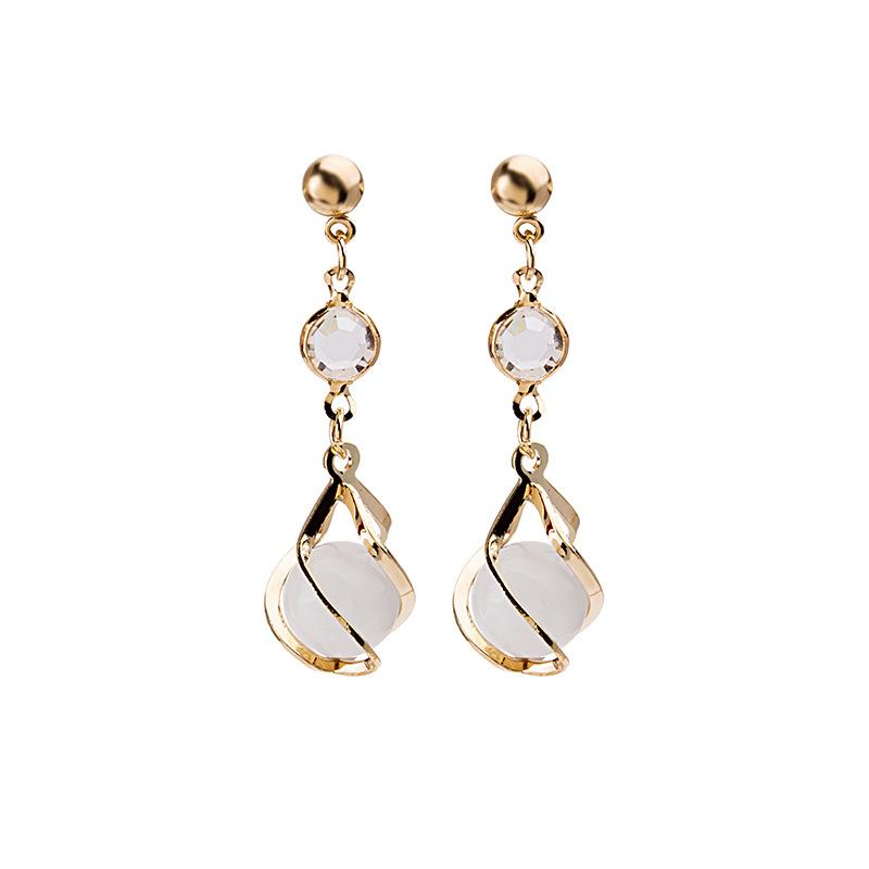 Long Cat'S Eye Zircon Earrings, Super Fairy Temperament Stud Earrings And Earrings Are Trendy.