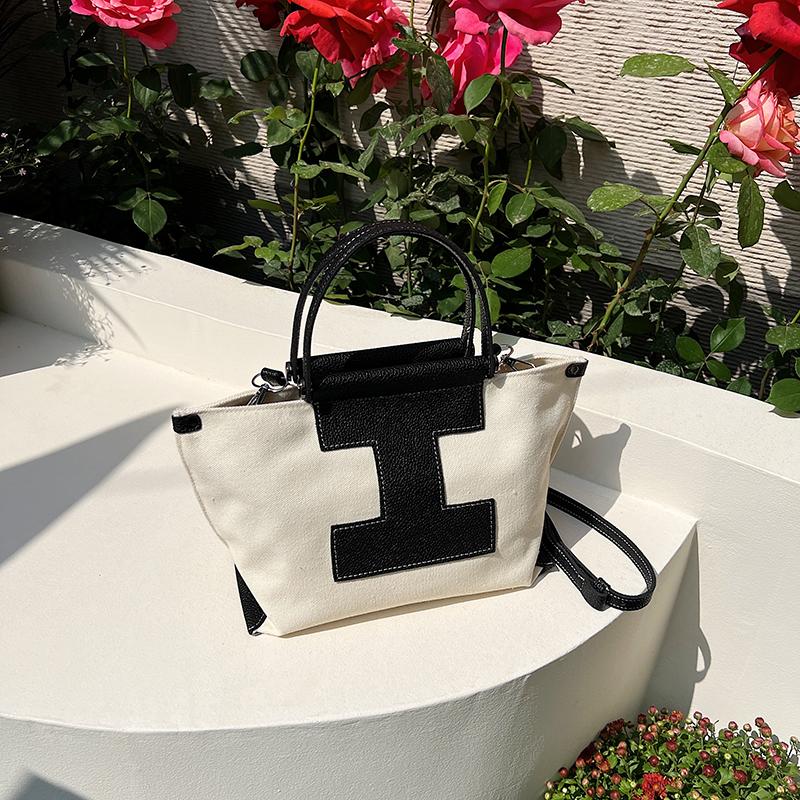 Корейская версия модной контрастной повседневной сумки-тоут для женщин на лето — фото 6