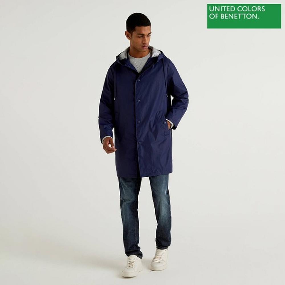 

Benetton Middle Hood With Windbreaker 1s 281153gr8 252 252/XL