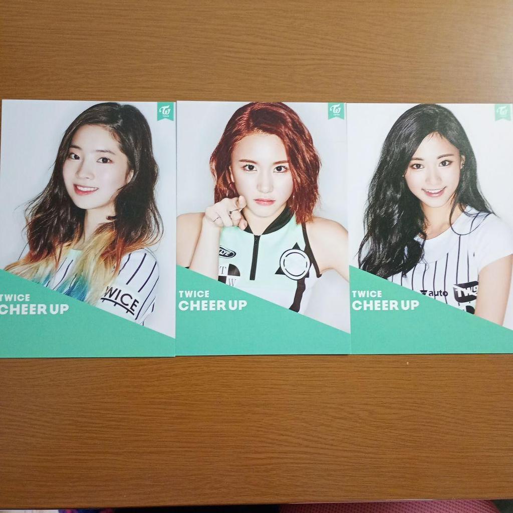 [USED] TWICE CHEER UP Online Pre-order Bonus