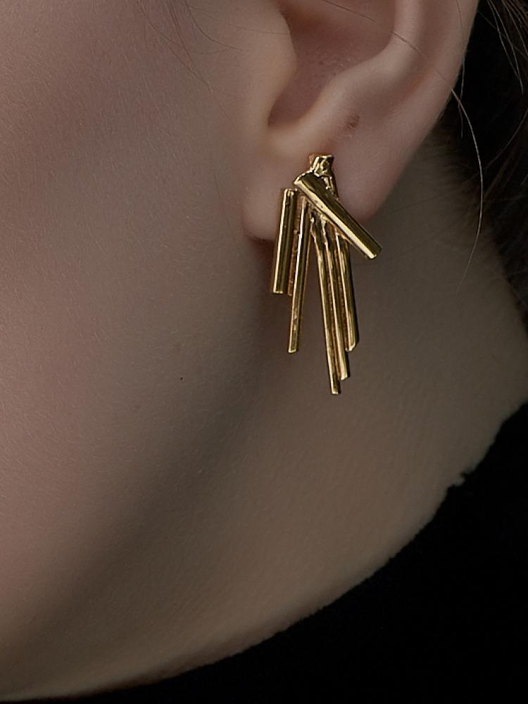 Elyona Construction Earrings