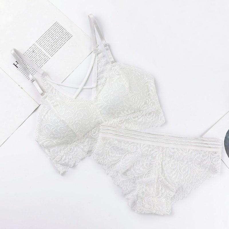

Женский комплект нижнего белья из бюстгальтера и трусиков, однотонный, с цветочным кружевом One Size