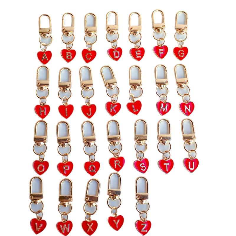 1PC Lobster Buckle Gift Metal Party 26 English Letters Keychain Marker Heart Shaped Red Love Keychain Design DIY Creativity