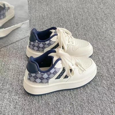 High-value Plaid Design Board Shoes Women's 2025 New Platform White Shoes Children's Versatile Student Bread Shoes
