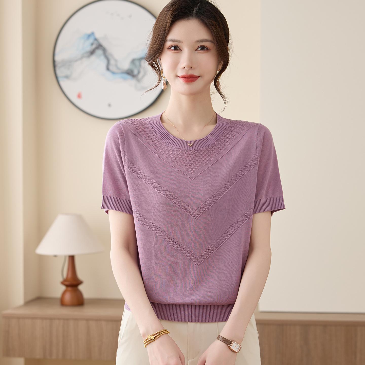

2026 Summer Ice Silk T-Shirt: Elegant Short-Sleeve Top for Middle-Aged Moms XL (100-110 lbs) фиолетовый