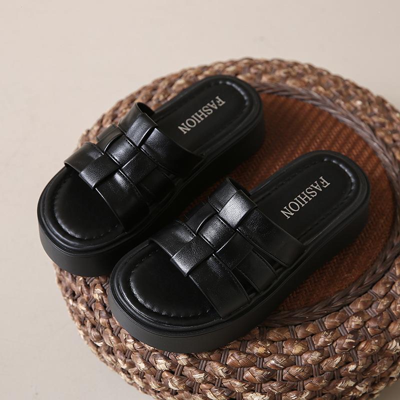 Pregnant women's soft-soled slippers, women's new models in summer 2025, versatile outer wear, wide feet, fat thick-soled cool slippers