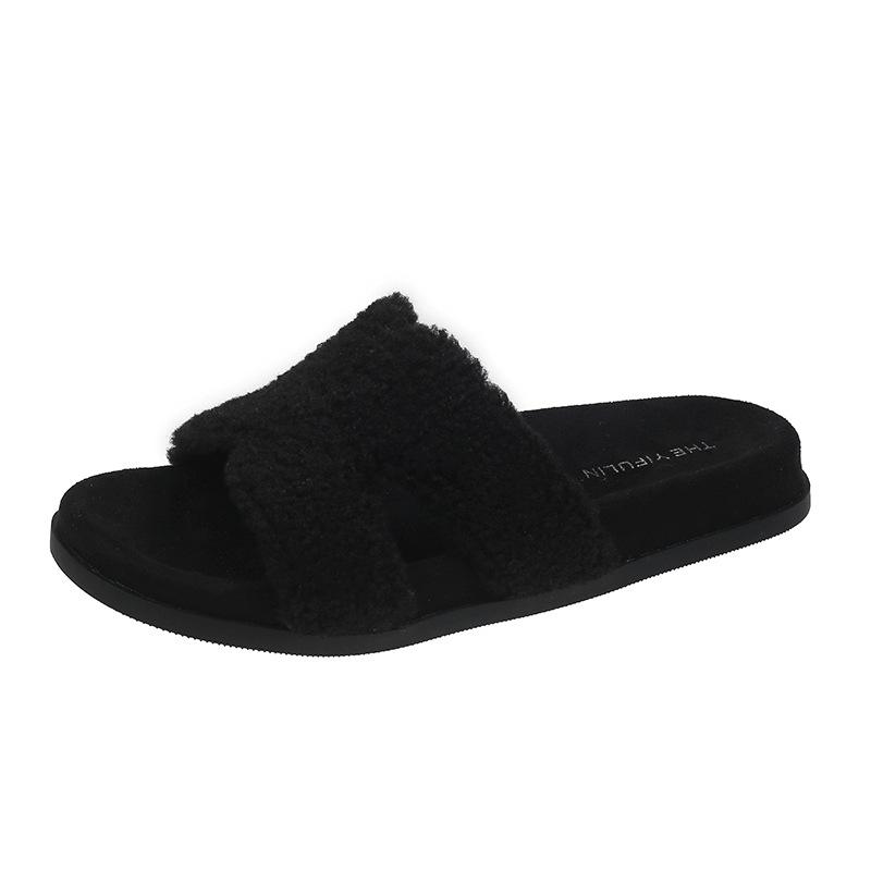 French Fluffy Slippers Women's Wear 2025 Autumn New Internet Celebrity Fashion Casual Lazy Plush One-word Drag Tide