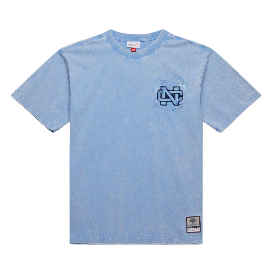 Mitchell & Ness T Shirt Men's Carolina Blue FC8057-UNCLTBL