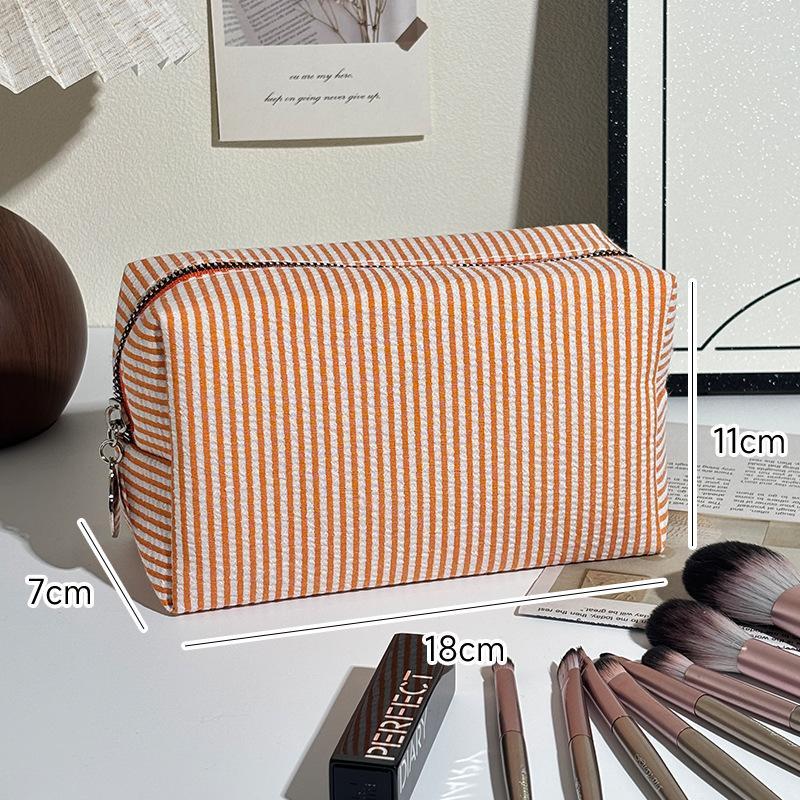 Striped Cosmetic Storage Bag Large Capacity Portable Women's Toiletry Pouch for Travel Business Trip Use