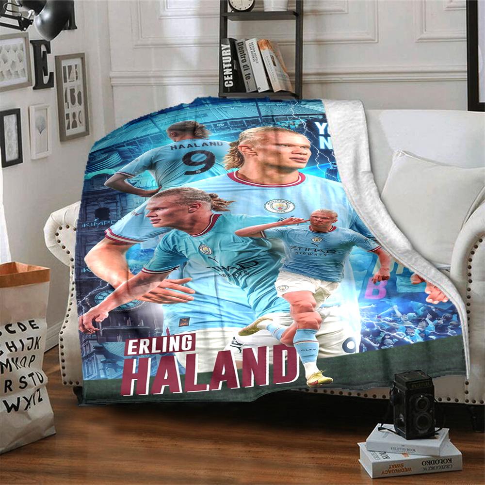 Haaland (31) Personalized Text Blanket Lightweight Customizable Blanket Soft & Cozy Great for Home Decor Office Couch Sofa Ideal for All Seasons