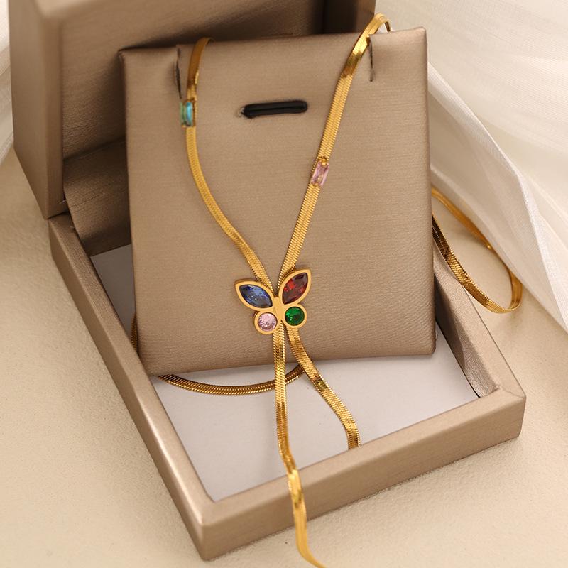 European Luxury Zircon Butterfly Stainless Steel Necklace for Women - Stylish Clavicle Chain Jewelry