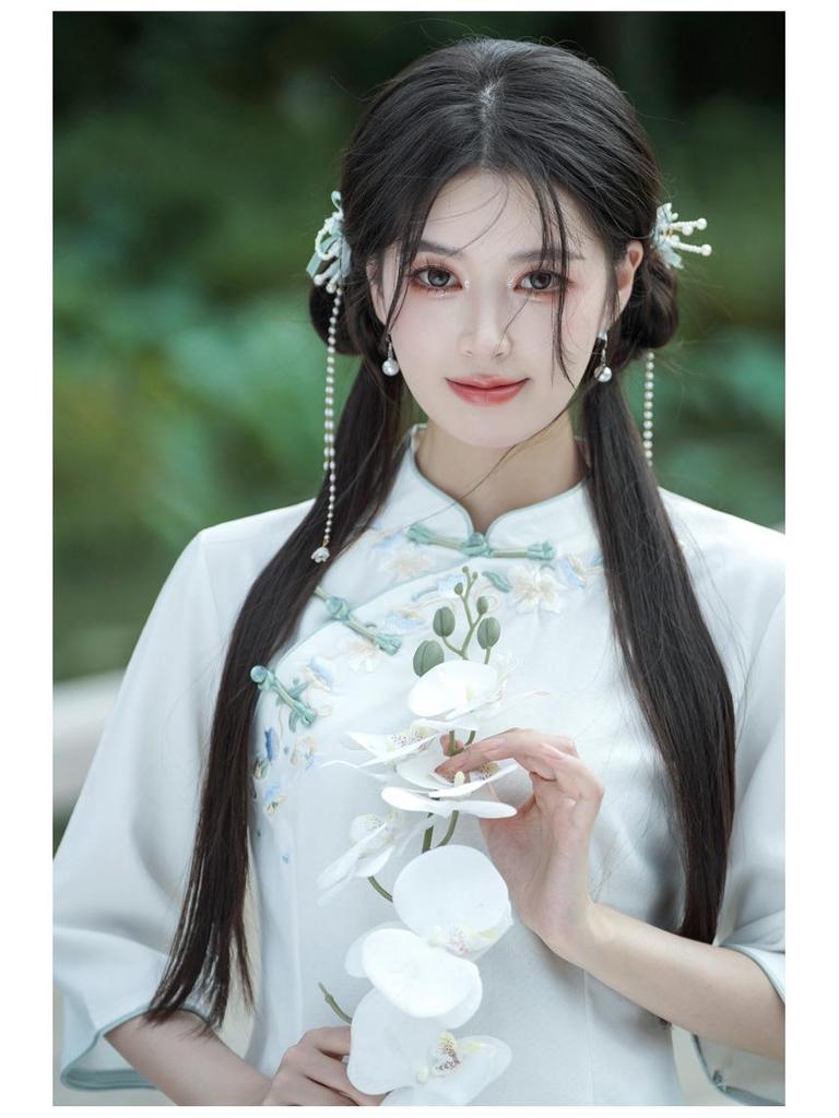 Damen Frühling/Sommer Chinesischer Retro Bestickter Tang-Anzug mit Stehkragen & Froschknöpfen, Weitbeinige Hose, Zen Tee-Set Stil.