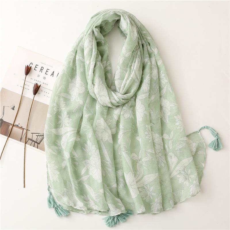 Spain Brand Lovely Lotus Floral Tassel Viscose Shawl Scarf Lady Print Soft Wrap Snood Bufandas Muslim Hijab Sjaal 180*90Cm