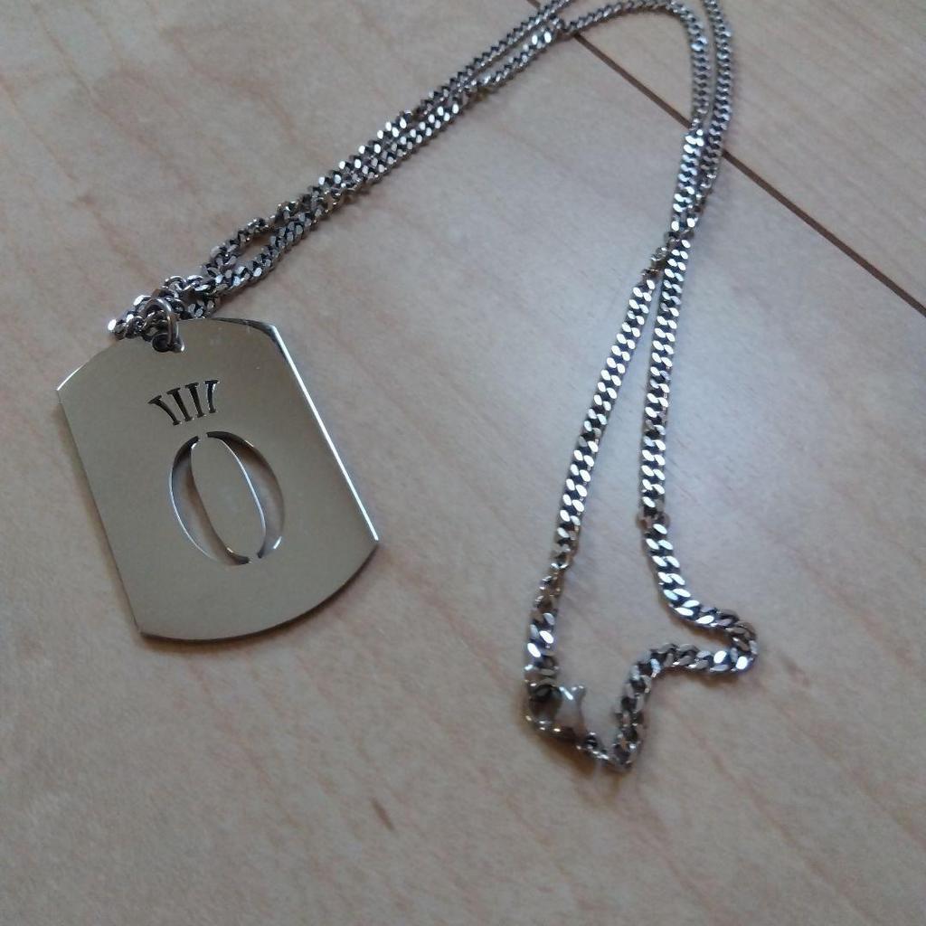 Used O Hellahero Regular price 17000 Long chain Unice Cartier style