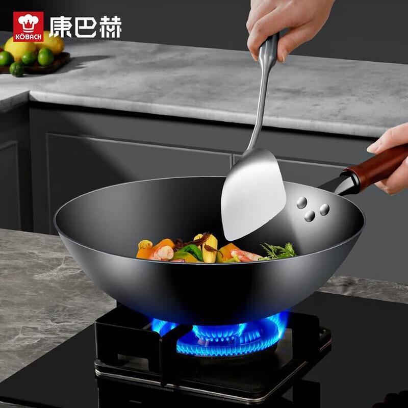 Kangbach Lightweight Cast Iron Rust-Proof Flat-Bottom Wok 32cm