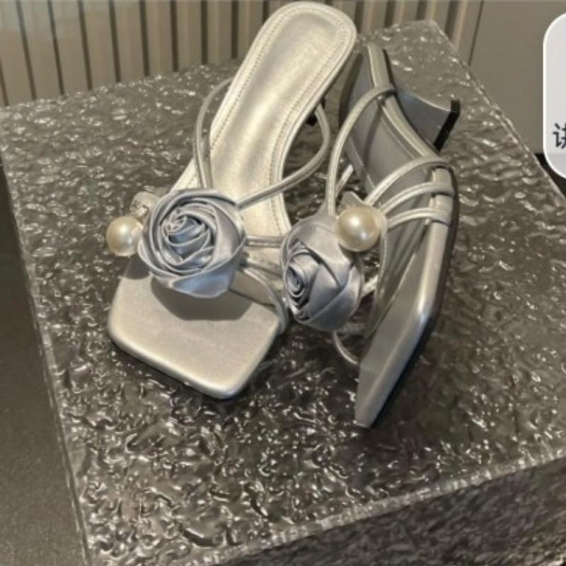 Fashion Shoes Slippers Women Summer Slides Thin Heels Fashion Heeled Mules Flower Low Pantofle Luxury High 2025 Rome Rubber Floral Fabri