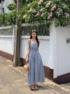 Plaid Tube Top Skirt One-word Shoulder Dress Women's Summer French Temperament Design Sense Waist Seaside Vacation Long Skirt