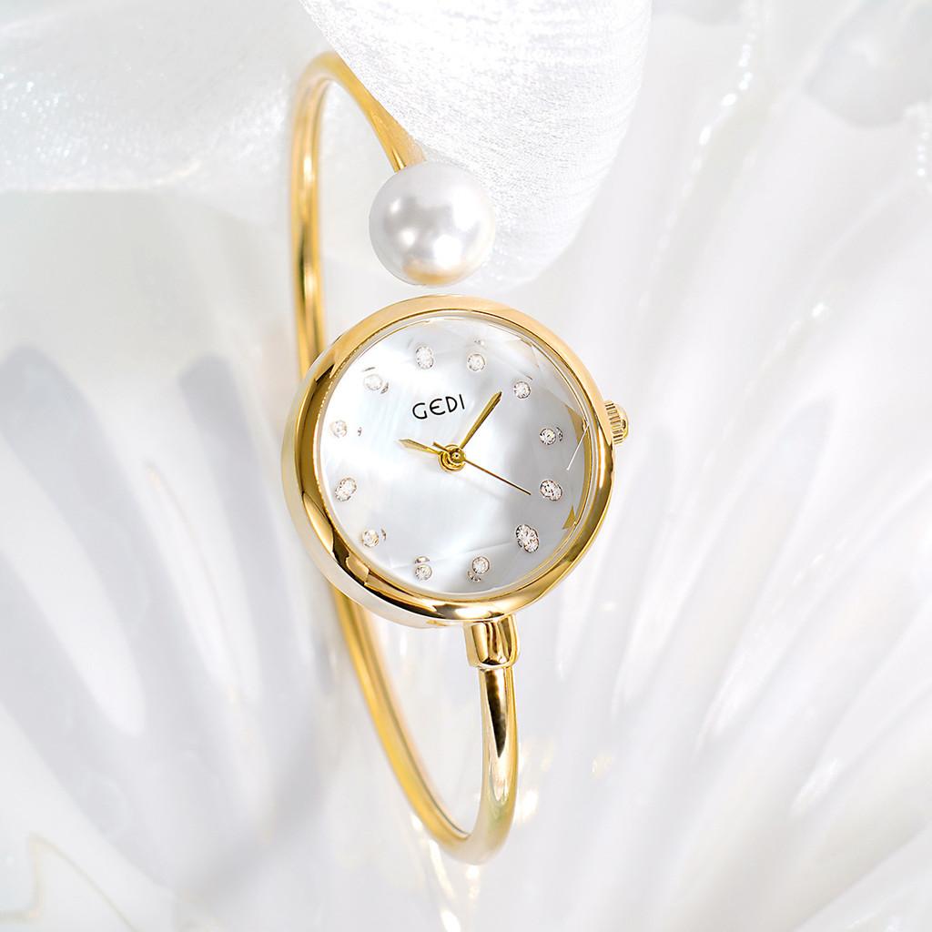 Gedi Pearl Watch For Women With Waterproof Quartz Movement And Elegant Bracelet Strap