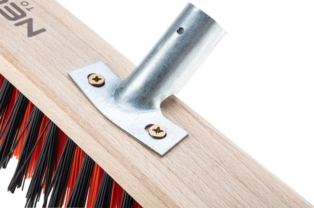 80 cm Straßenbesen mit Metallgriff. Professionelle Linie.