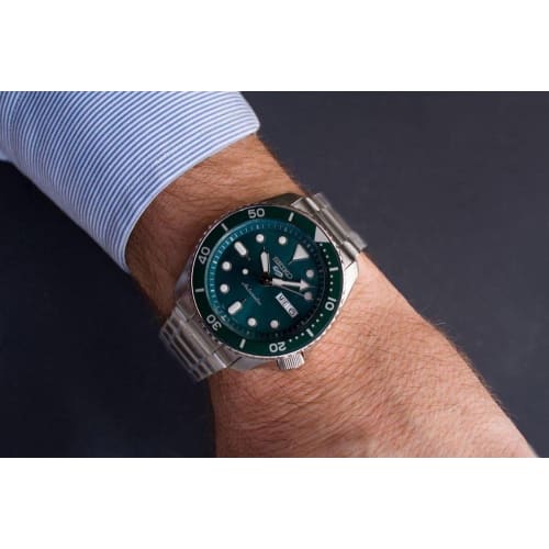 Seiko 5 Sports Automatic SRPD61K1 Steel Men's Watch, Silver, Automatic.