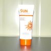 UVA UCCTJQSL UVB Simultaneous Blocking UV Skin Protection Sunscreen 70ml