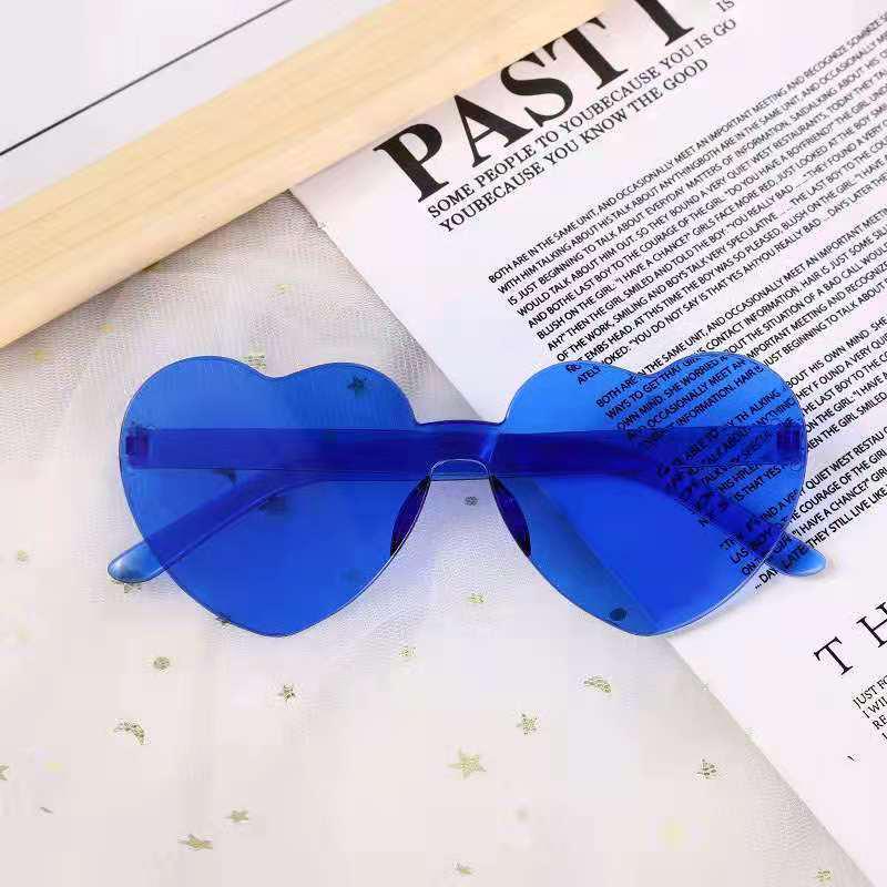 Trendy Heart-Shaped Jelly Color Frameless Sunglasses