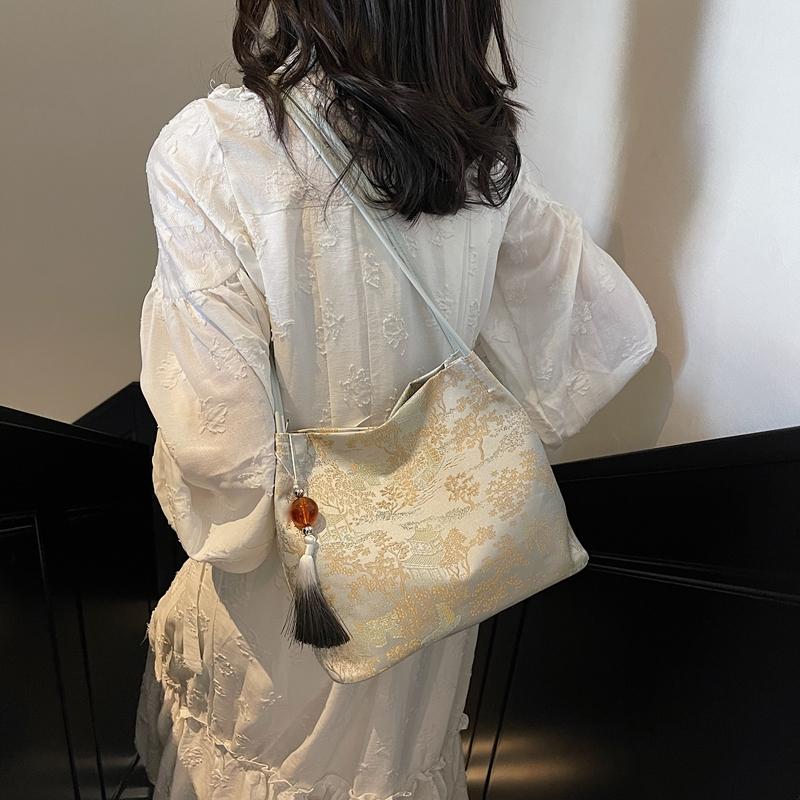 Embroidery Shoulder Bag Women's Underarm Bag Commuter Tote Bag