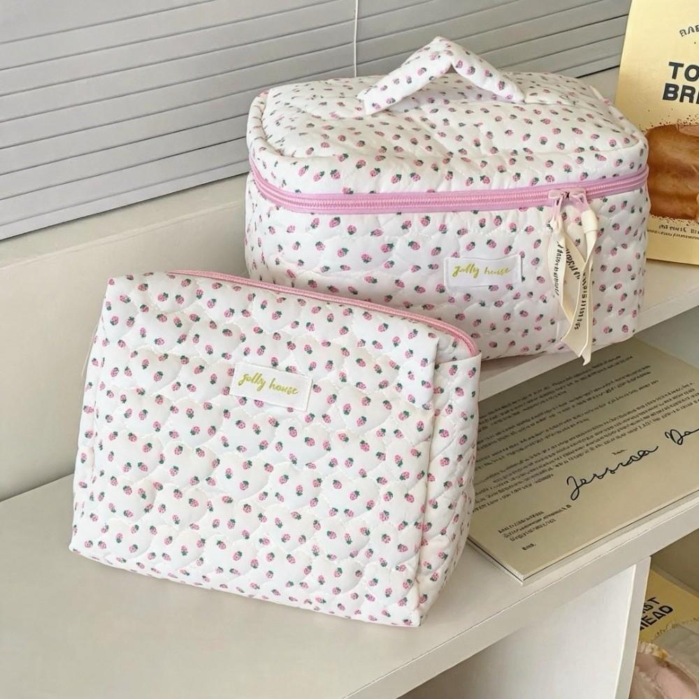 Portable Strawberry Cosmetic Bag Strawberry Pattern Toiletry Bag  Daily Organization