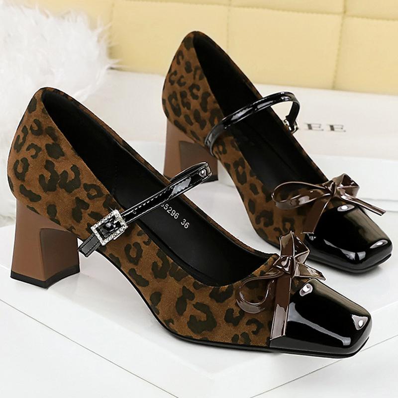New leopard print Women Pumps bowknot Mary Jane shoes Square Suede Thick Heel Ladies shoes Rhinestone buckle Women heels 5 CM