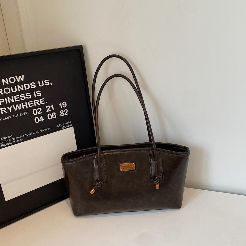 

Wholesale 2025 autumn and winter new fashion high-end texture retro niche bag women s college student commuting shoulder bag no specification