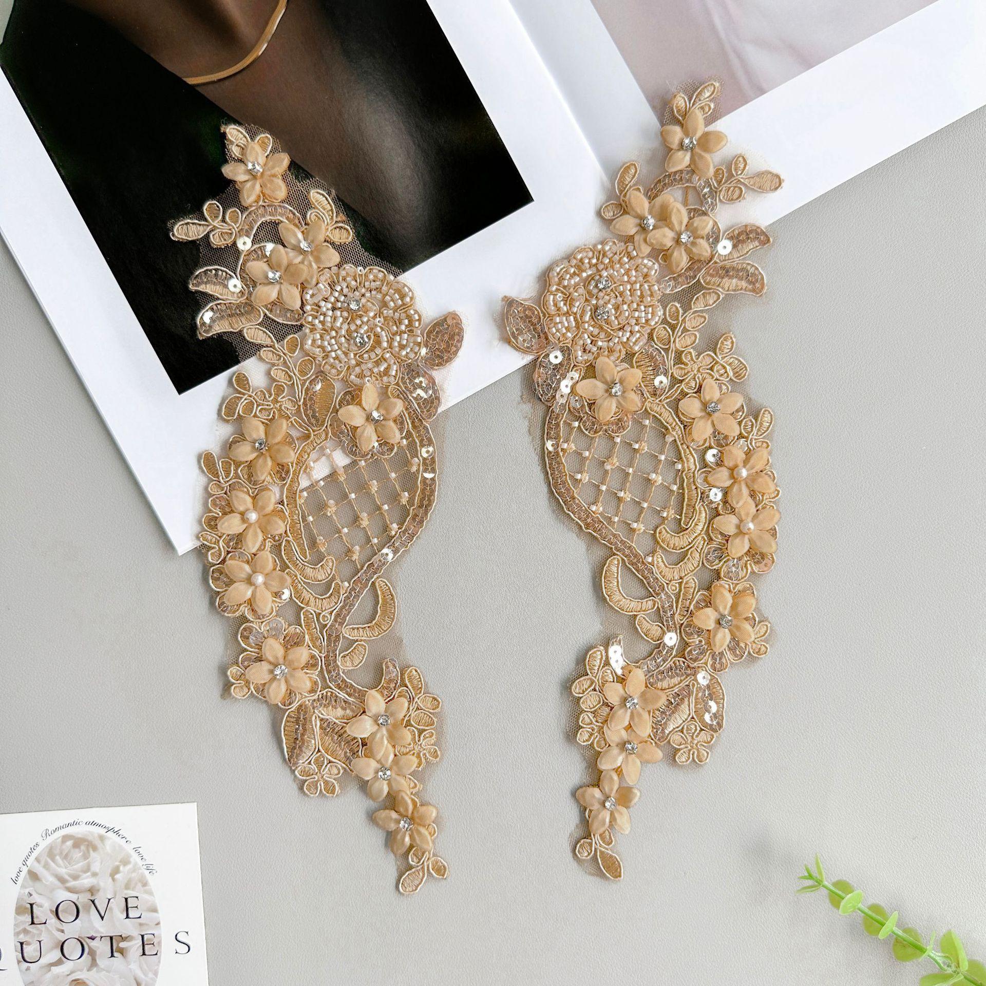 

Exquisite Multi-Color Lace, Car Bone Line, Floral Patch Clothing, Dress, Performance Clothing, Decorative Floral Cloth Stickers, Accessories H6001 Beads Khaki