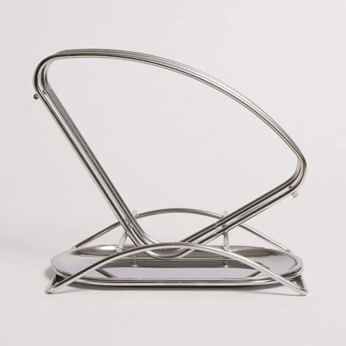 Stylish Stainless Steel Cutting Board Stand with Drain Tray, Perfect for Kitchen Storage, Made In Tsubame-Sanjo, Japan (MJ-H-5648)