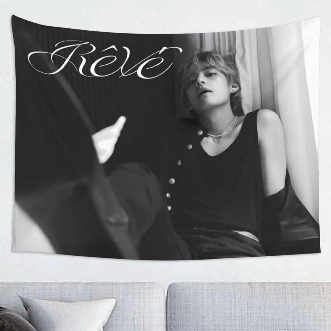 

[ИСПОЛЬЗОВАННЫЙ] BTS Tapestry Reve Taehyung VV