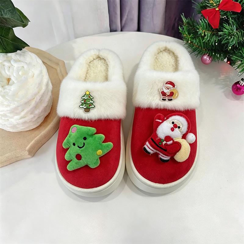 Warm Fluffy Fur Christmas Slippers Women Winter 2026 Cute Cartoon Santa Claus Furry Indoor Slippers Couple Lovely Plush Slides