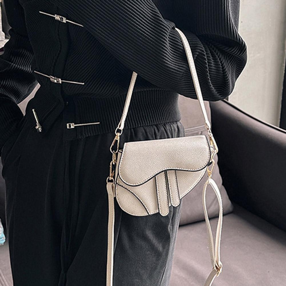 Portfele Simple MessWomen Messenger Bags Saddle Bag Portable Single Shoulder Bag Women Leather Crossbody Bag Handbags Enger Bags