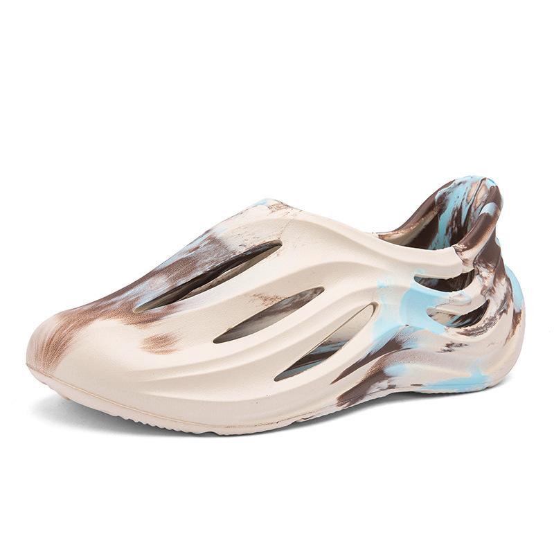 Summer Foreign Trade Breathable Camouflage Coconut Hole Shoes Men's Beach Shoes Wear Bag Head Cover Feet Cool Slippers Tide