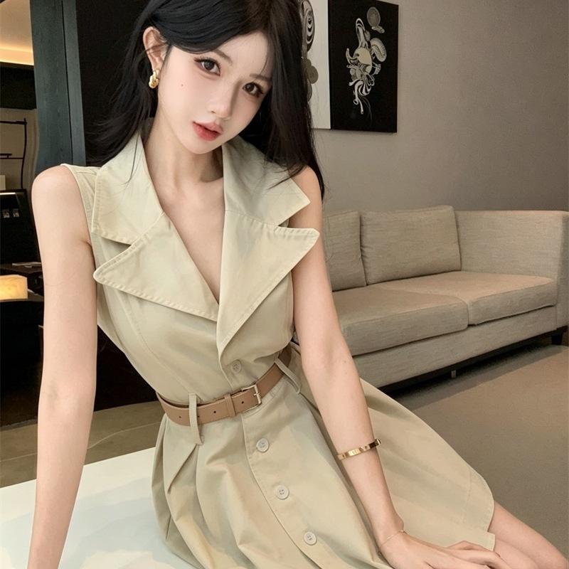 Real Price Black Single-breasted Cardigan Dress for Women's Summer New Style, Waist and Thin Short POLO Collar Skirt