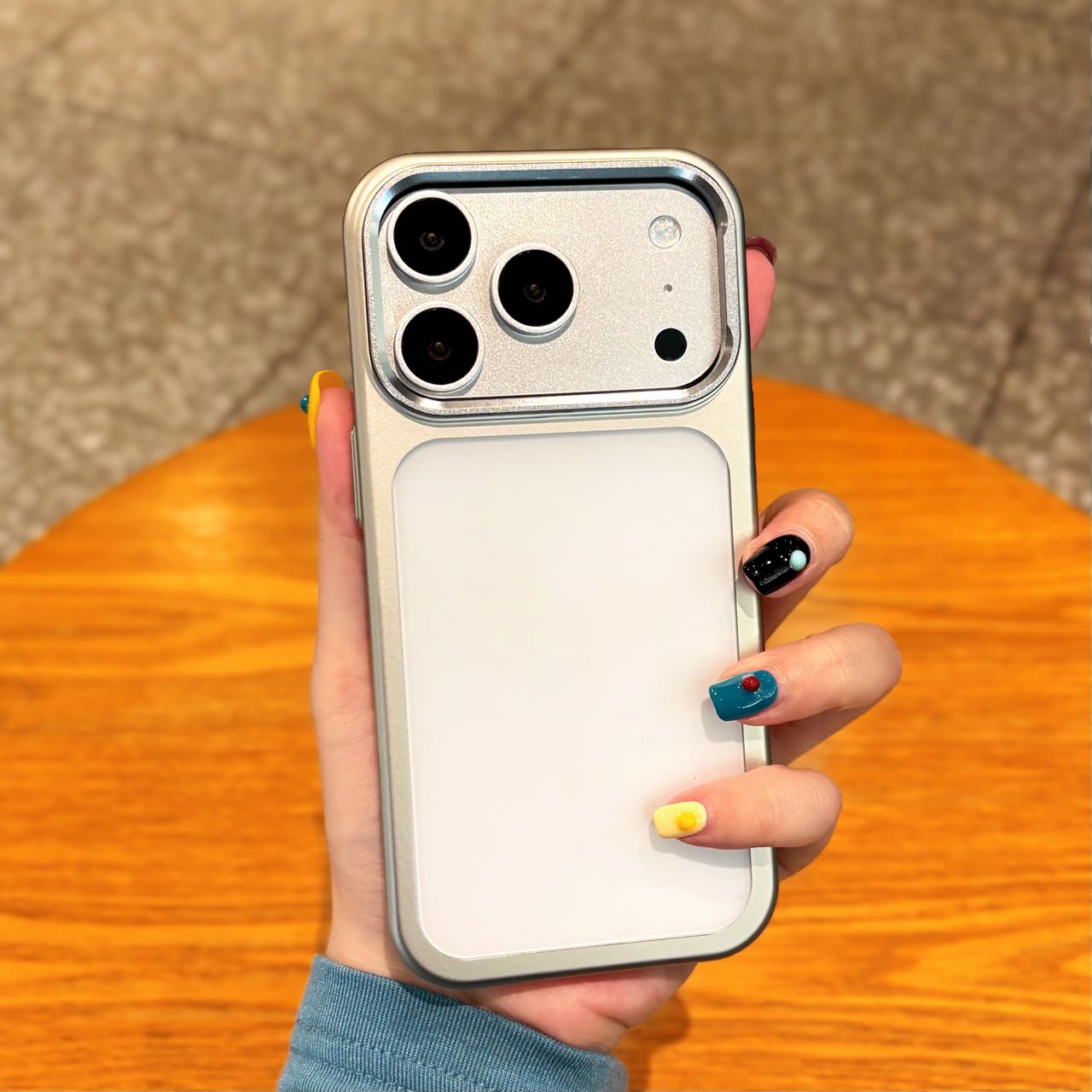 

Матовый прозрачный жесткий ультратонкий чехол для iPhone 17 Pro Max 17Pro 17Air Покрытие Пленка для камеры Защитный Матовый Ударопрочный Чехол iPhone17 Pro Max серебряный