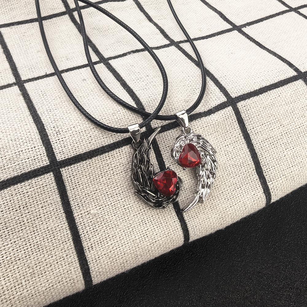 Red Rhinestone Feather Couple Necklace Valentine's Day Jewelry Gifts for Women Men Angle Devil Pendant Necklaces Accessories