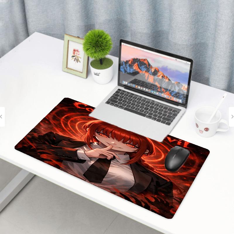 Makima Chainsaw Man Druck Mauspads, Rutschfeste Desktop-Tastaturmatte, für PC Laptop Gaming Arbeiten Tägliche Nutzung, Cooles Festival Überraschungsgeschenk