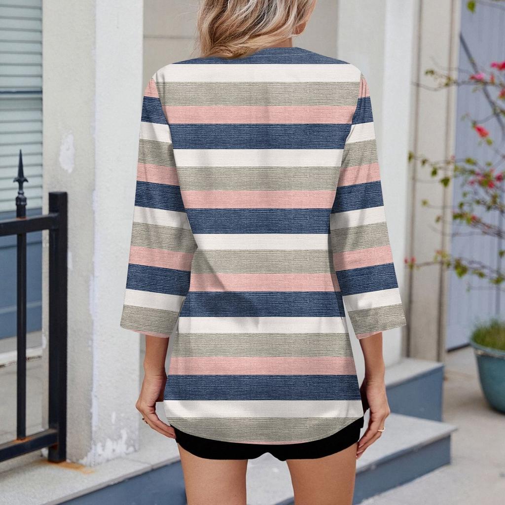 Women's Fashion Printed V Neck 3/4 Sleeve Pocket Casual Loose Fit Pullover Shirt Top