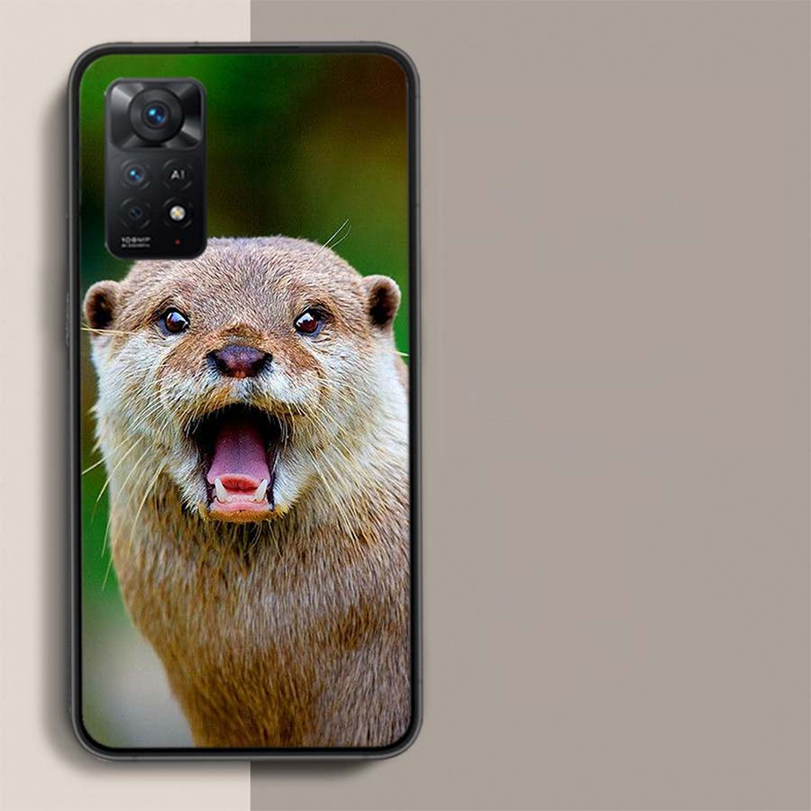 Lovely Otter Who Loves Clean Food Phone Case For Xiaomi Redmi Note 12 Pro Plus 5G 12S 11 11E 11T Pro 10 9 8 7 11S 10S 4G 9T 8T 9