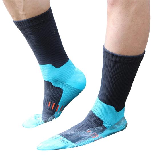 1 Pair Waterproof Socks Elastic Breathable Mid-Tube Soft Socks Foot Protection Windproof